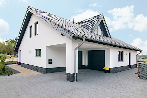 Einfamilienhaus mit Garage in Rothenbach
